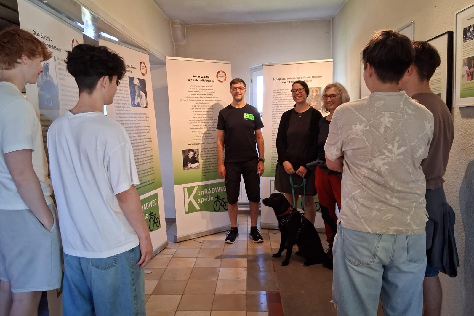 viel spannendes gibt es bei der kleinen Ausstellung in der KonRADWEG-Kapelle zu entdecken